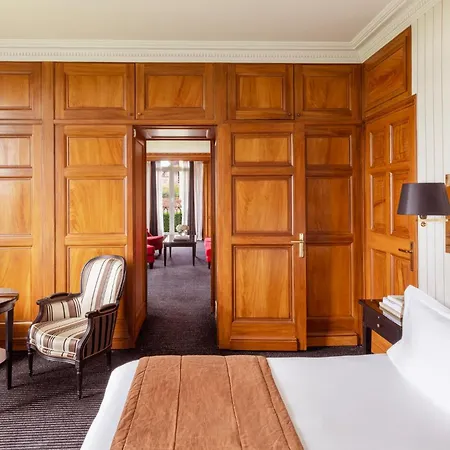 Hotell Barriere Le Royal