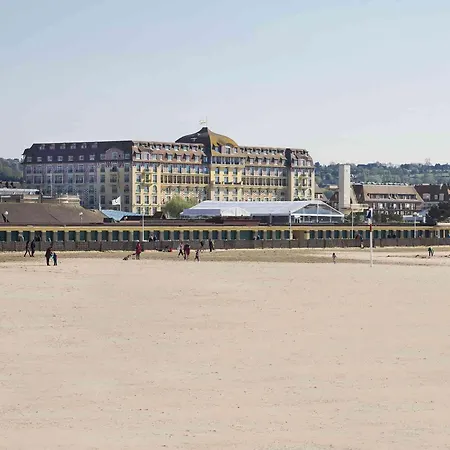 Barrière Le Royal 5*