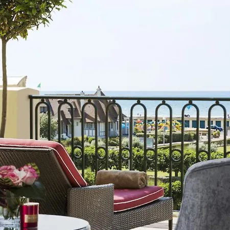 Barrière Le Royal 5*