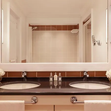 Barrière Le Royal Hotel 5*