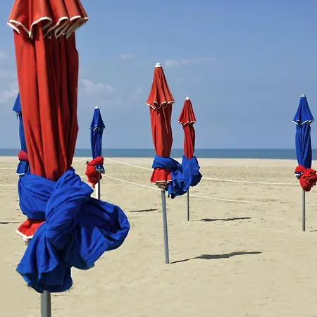 ホテル オテル バリエール ル ロイヤル ドーヴィル