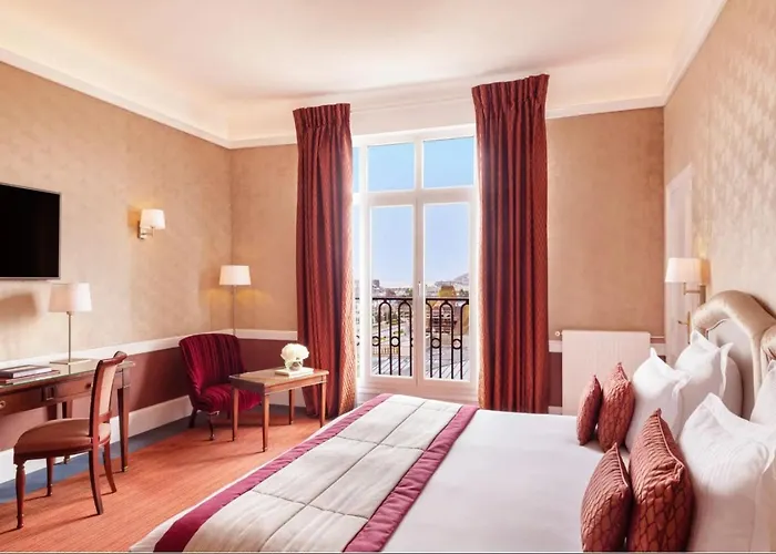 Barriere Le Royal 5* Довиль