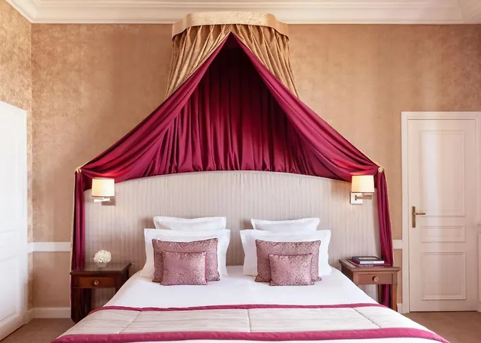 Barriere Le Royal 5* Довиль