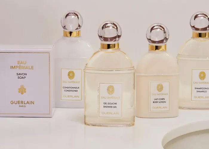 Отель Barriere Le Royal